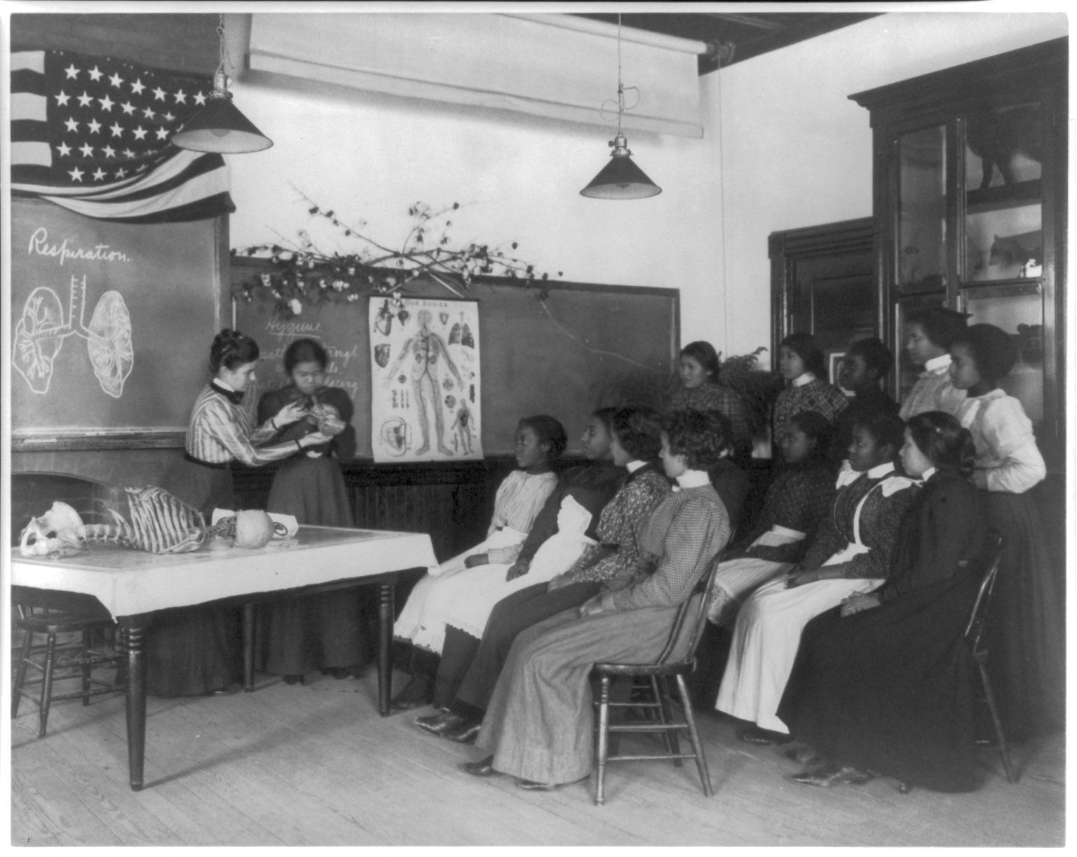 Breaking In: Women In STEM | National Women's History Museum